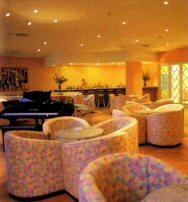 piano bar