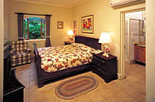 Luxury Beachfront One Bedroom Suite 